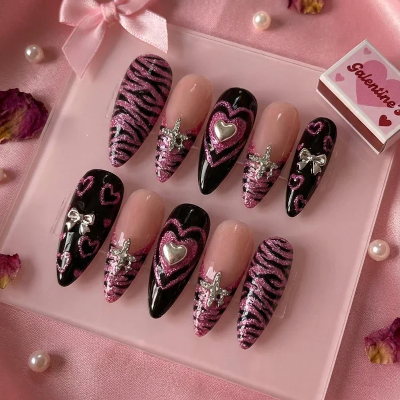 Press on nail set, Glitter zebra nails, press on nails, custom press on nails, fake nails, Nails Art, stained glass nails, gold press on nails, 3d press on nails, luxury press on nails, handmade press on nails