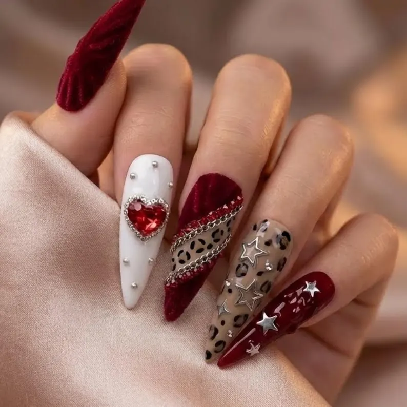 press on nails, custom press on nails, fake nails, Nails Art, stained glass nails, gold press on nails, 3d press on nails, luxury press on nails, handmade press on nails