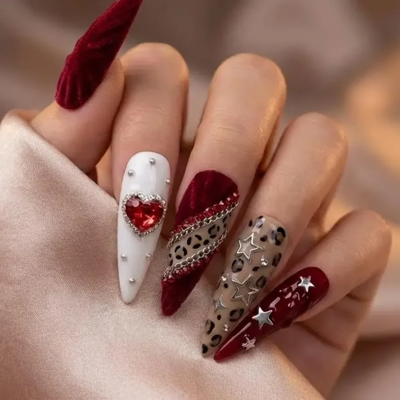 press on nails, custom press on nails, fake nails, Nails Art, stained glass nails, gold press on nails, 3d press on nails, luxury press on nails, handmade press on nails