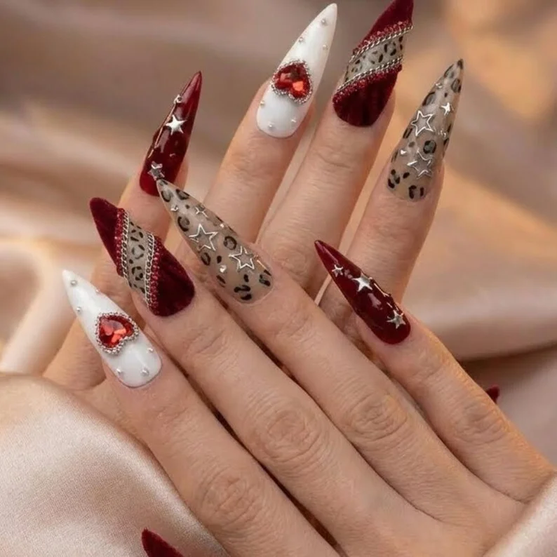 press on nails, custom press on nails, fake nails, Nails Art, stained glass nails, gold press on nails, 3d press on nails, luxury press on nails, handmade press on nails