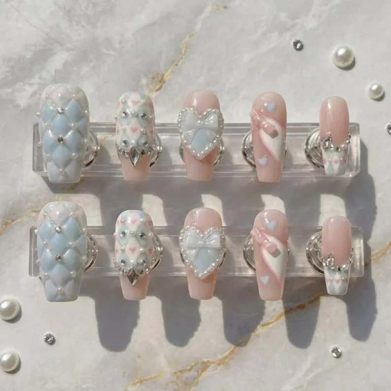press on nails, custom press on nails, fake nails, Nails Art, stained glass nails, gold press on nails, 3d press on nails, luxury press on nails, handmade press on nails