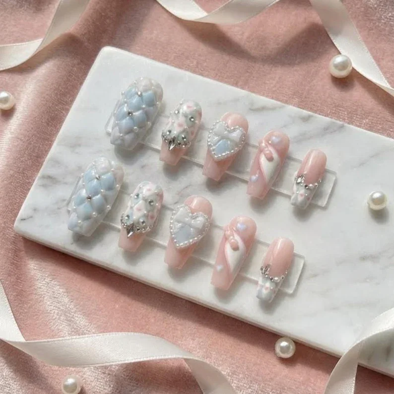 press on nails, custom press on nails, fake nails, Nails Art, stained glass nails, gold press on nails, 3d press on nails, luxury press on nails, handmade press on nails
