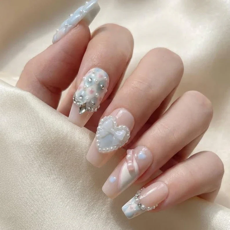 press on nails, custom press on nails, fake nails, Nails Art, stained glass nails, gold press on nails, 3d press on nails, luxury press on nails, handmade press on nails