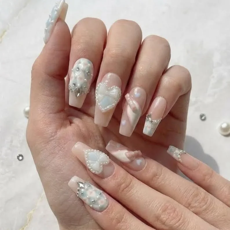press on nails, custom press on nails, fake nails, Nails Art, stained glass nails, gold press on nails, 3d press on nails, luxury press on nails, handmade press on nails