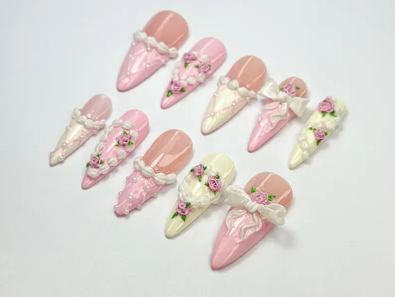 press on nails, custom press on nails, fake nails, Nails Art, stained glass nails, gold press on nails, 3d press on nails, luxury press on nails, handmade press on nails