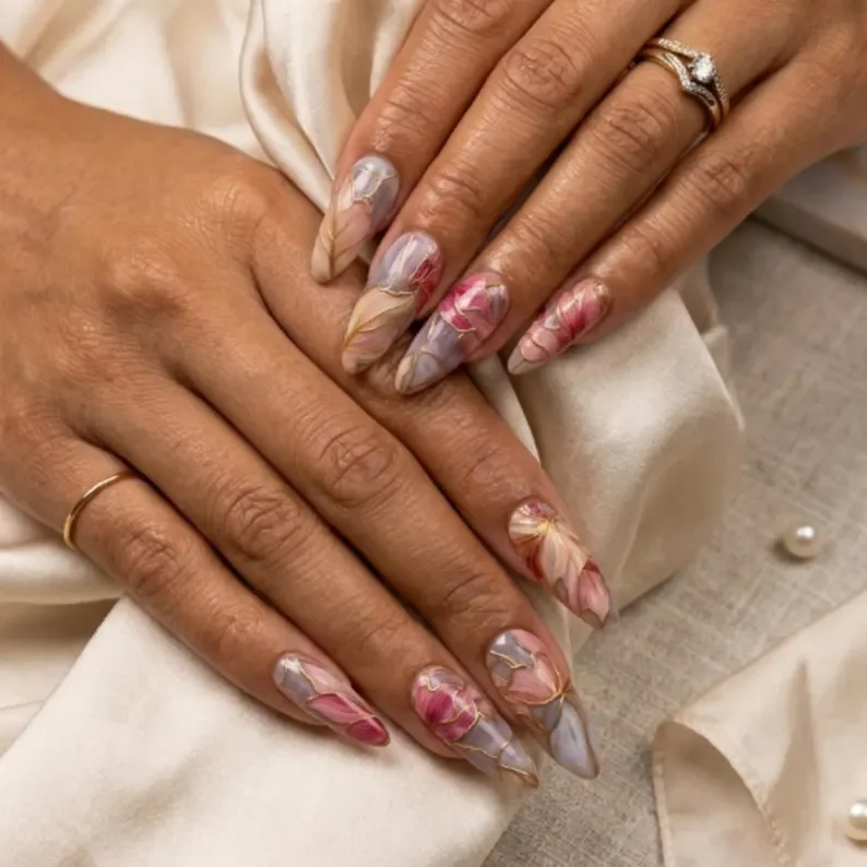 press on nails, custom press on nails, fake nails, Nails Art, stained glass nails, gold press on nails, 3d press on nails, luxury press on nails, handmade press on nails