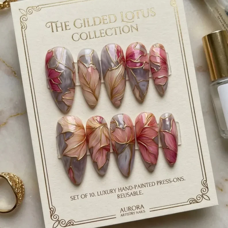 press on nails, custom press on nails, fake nails, Nails Art, stained glass nails, gold press on nails, 3d press on nails, luxury press on nails, handmade press on nails