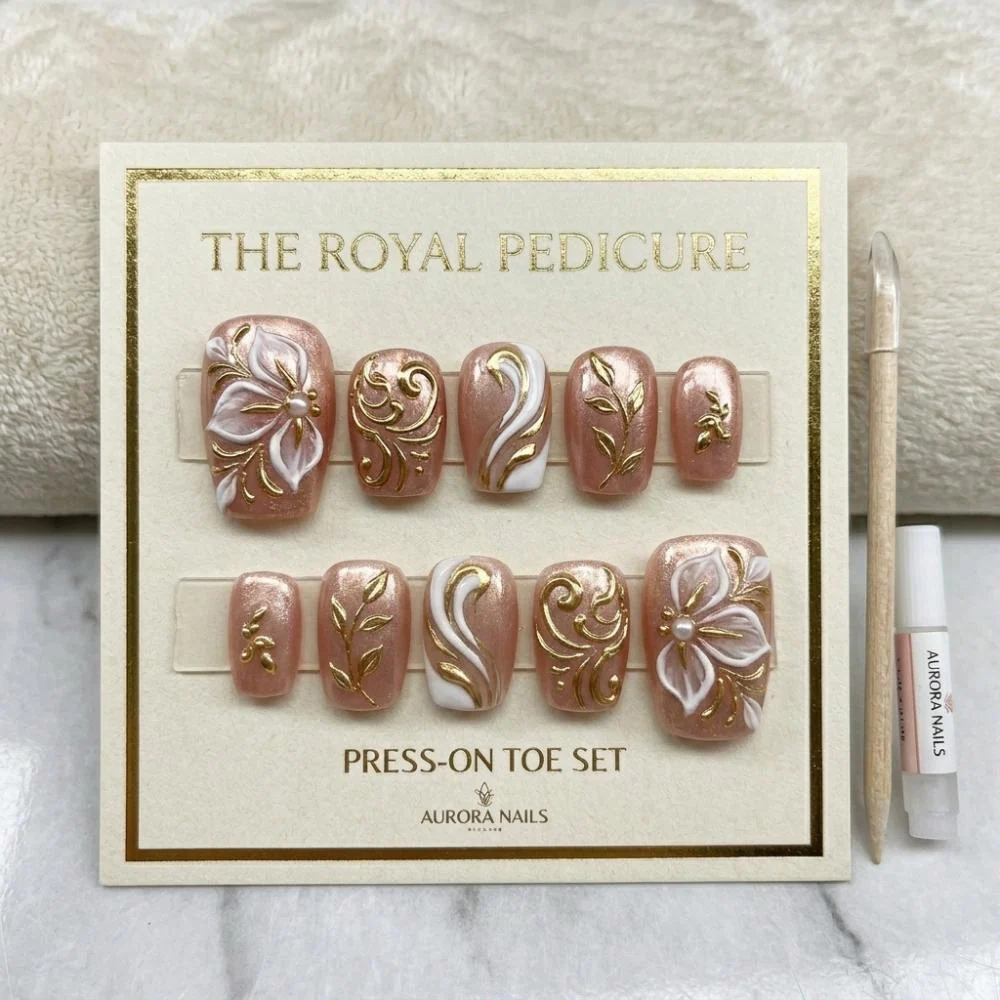 rose gold, 3D floral, press on nails, custom press on nails, fake nails, Nails Art, stained glass nails, gold press on nails, 3d press on nails, luxury press on nails, handmade press on nails
