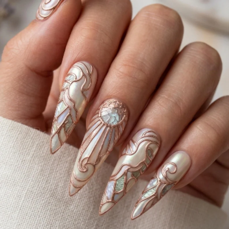 press on nails, custom press on nails, fake nails, Nails Art, stained glass nails, gold press on nails, 3d press on nails, luxury press on nails, handmade press on nails