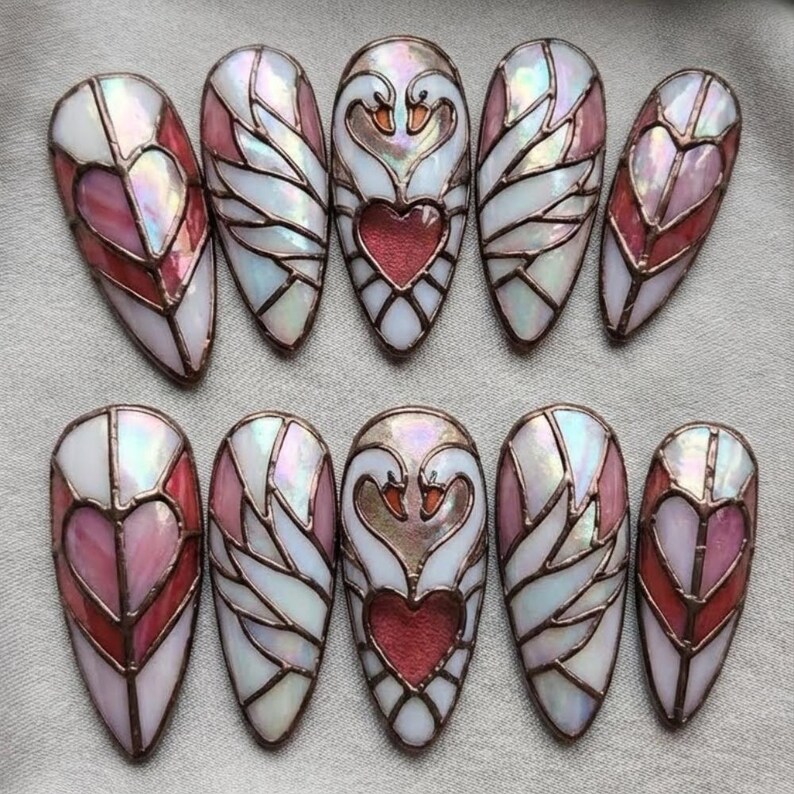 stained glass nails, heart nail art, press on nails, custom press on nails, fake nails, Nails Art, gold press on nails, 3d press on nails, luxury press on nails, handmade press on nails