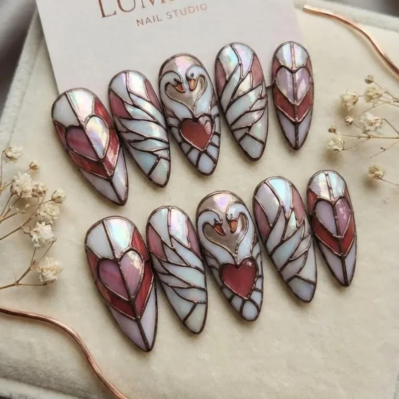 rose gold swan, rose gold nails, press on nails, custom press on nails, fake nails, Nails Art, stained glass nails, gold press on nails, 3d press on nails, luxury press on nails, handmade press on nails