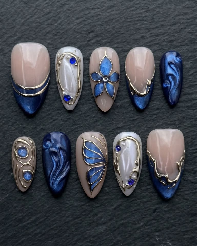 press on nails, custom press on nails, fake nails, Nails Art, stained glass nails, gold press on nails, 3d press on nails, luxury press on nails, handmade press on nails