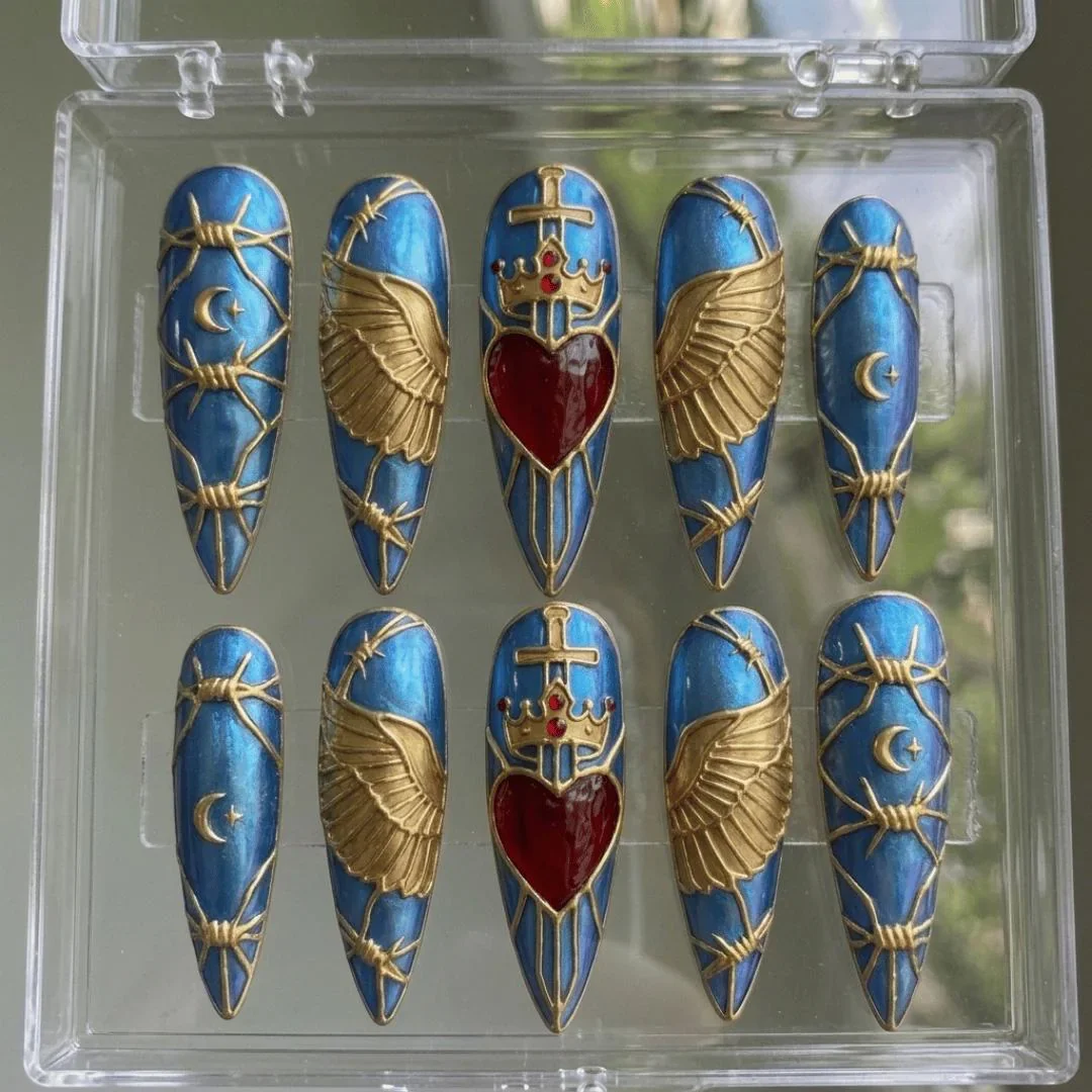 press on nails, custom press on nails, fake nails, Nails Art, stained glass nails, gold press on nails, 3d press on nails, luxury press on nails, handmade press on nails