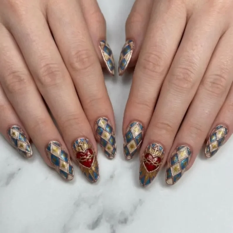 radiant heart, nail art design, press on nails, custom press on nails, fake nails, Nails Art, stained glass nails, gold press on nails, 3d press on nails, luxury press on nails, handmade press on nails