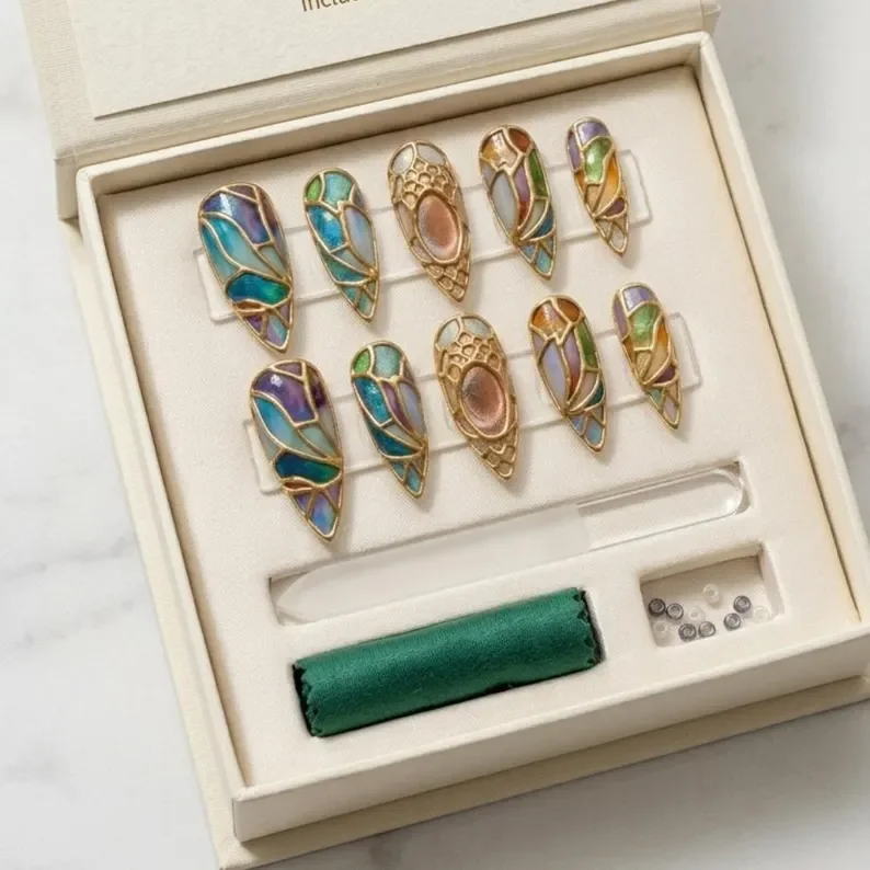 3D Gold Filigree, Opal Nail Art, press on nails, custom press on nails, fake nails, Nails Art, stained glass nails, gold press on nails, 3d press on nails, luxury press on nails, handmade press on nails