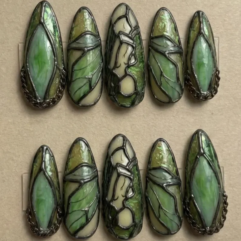 stained glass nails, 3D botanical nails, press on nails, custom press on nails, fake nails, Nails Art, gold press on nails, 3d press on nails, luxury press on nails, handmade press on nails