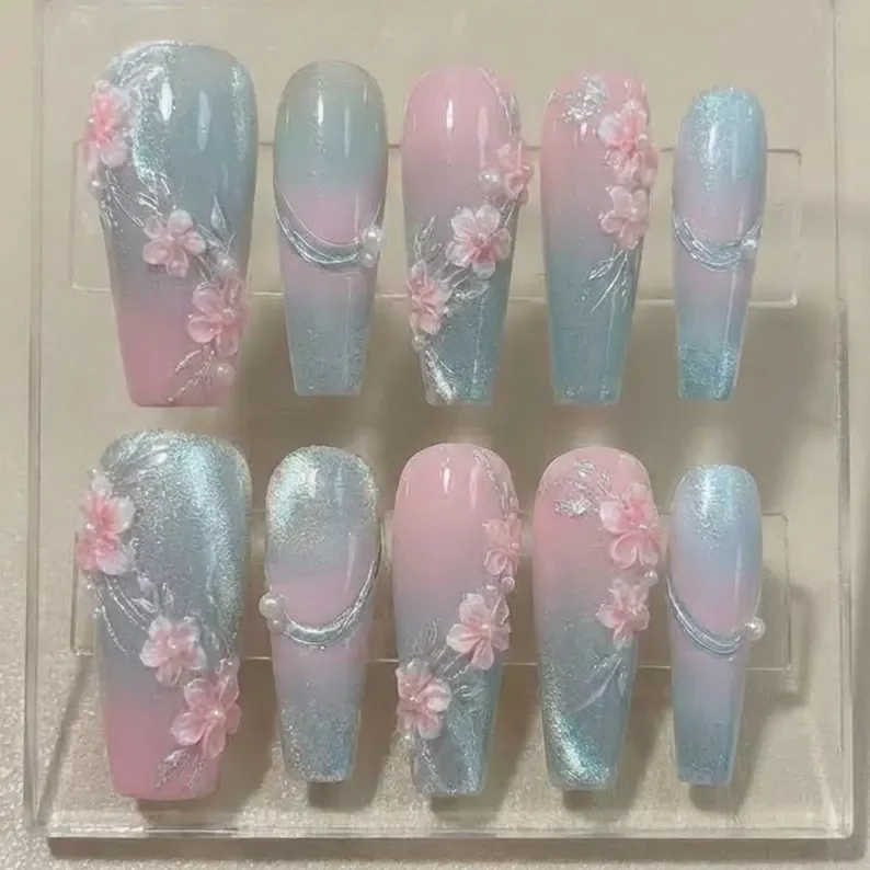 Ombre nail design, Pink silver nails, press on nails, custom press on nails, fake nails, Nails Art, stained glass nails, gold press on nails, 3d press on nails, luxury press on nails, handmade press on nails