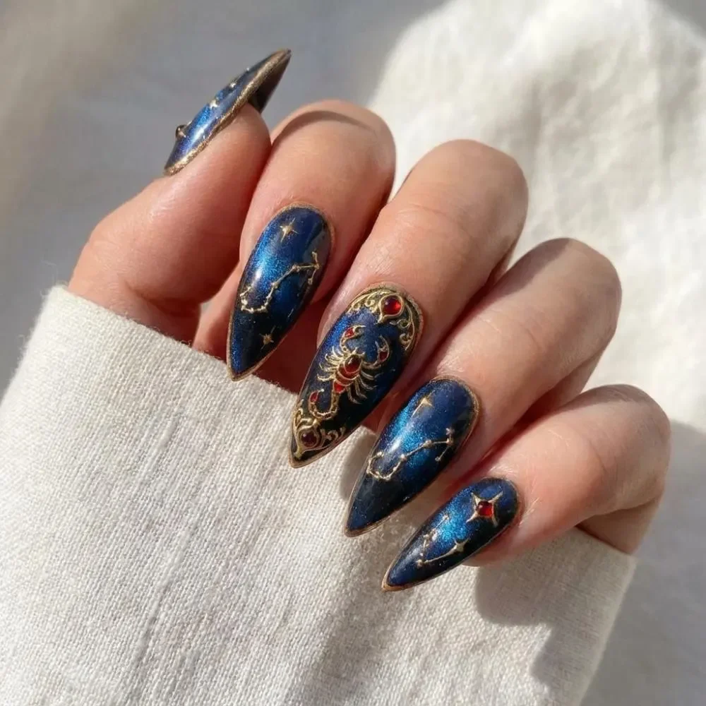 press on nails, custom press on nails, fake nails, Nails Art, stained glass nails, gold press on nails, 3d press on nails, luxury press on nails, handmade press on nails