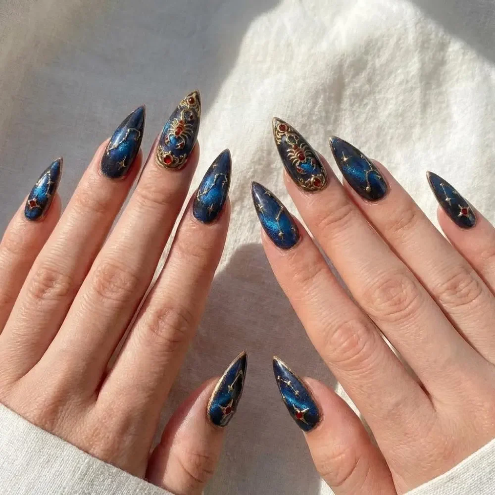 press on nails, custom press on nails, fake nails, Nails Art, stained glass nails, gold press on nails, 3d press on nails, luxury press on nails, handmade press on nails