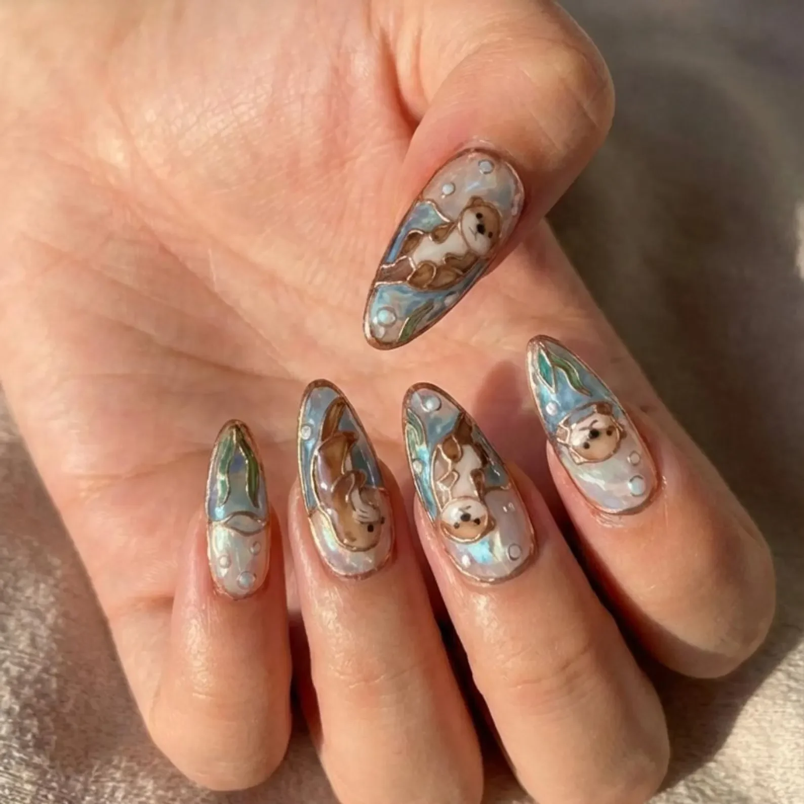 iridescent pearl nails, hand painted nails, press on nails, custom press on nails, fake nails, Nails Art, stained glass nails, gold press on nails, 3d press on nails, luxury press on nails, handmade press on nails