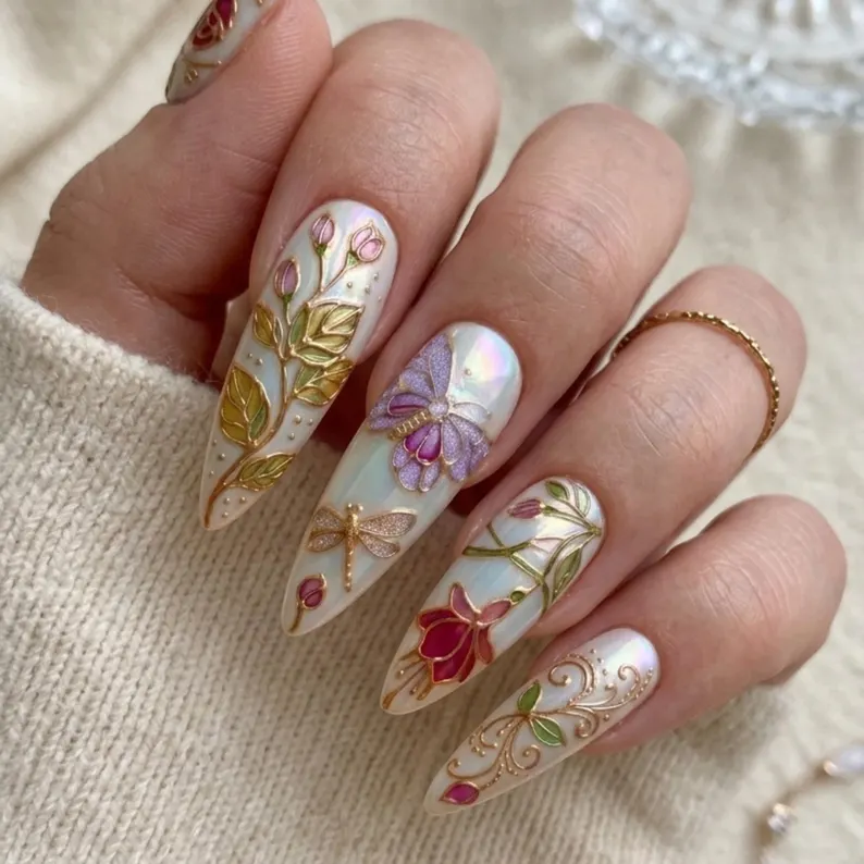press on nails, custom press on nails, fake nails, Nails Art, stained glass nails, gold press on nails, 3d press on nails, luxury press on nails, handmade press on nails