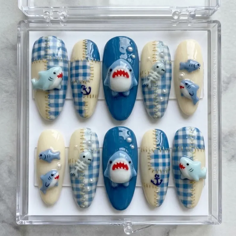 shark patchwork quilt, 3D hand-painted nails, press on nails, custom press on nails, fake nails, Nails Art, stained glass nails, gold press on nails, 3d press on nails, luxury press on nails, handmade press on nails
