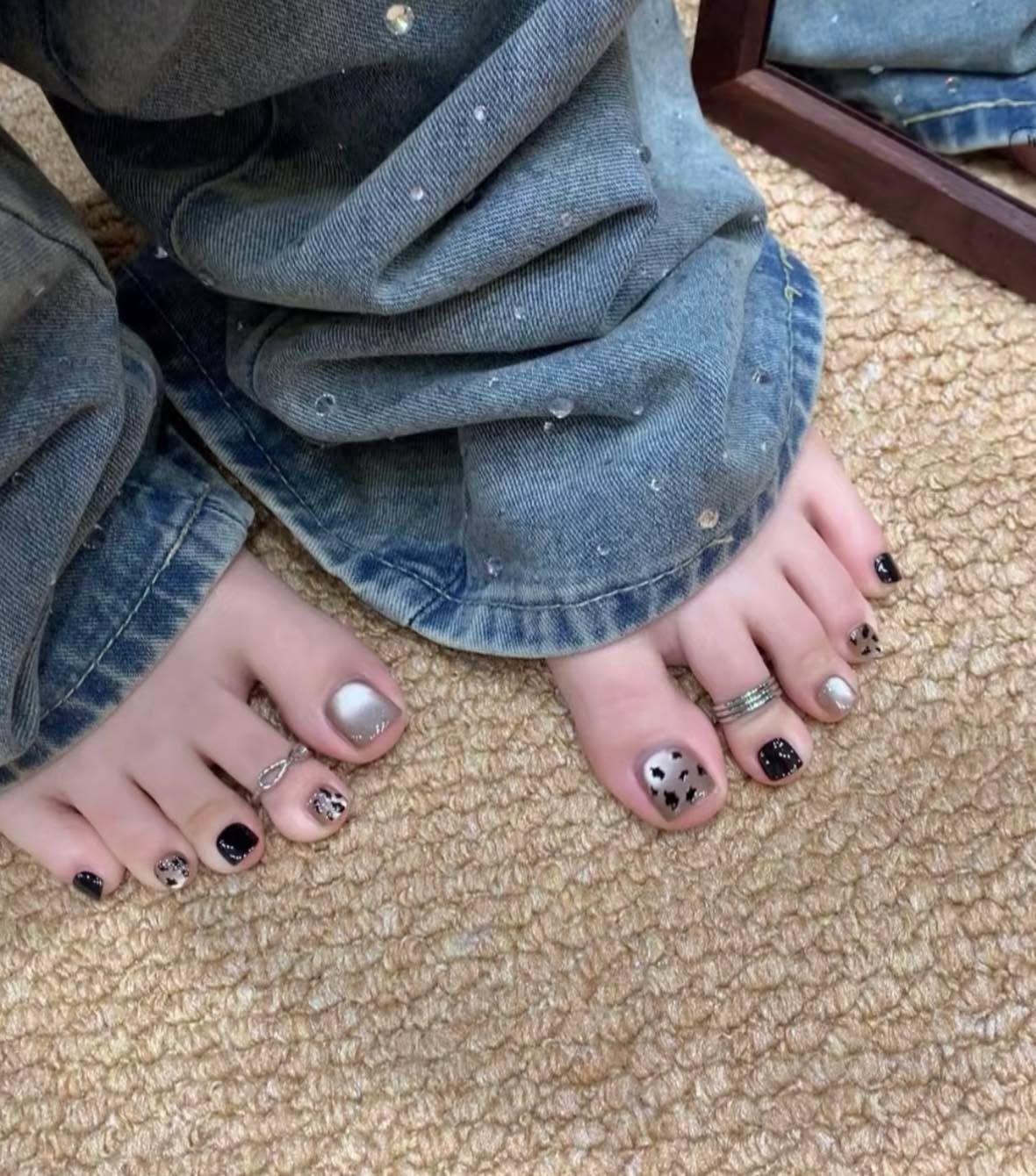 press on nails, custom press on nails, fake nails, Nails Art, stained glass nails, gold press on nails, 3d press on nails, luxury press on nails, handmade press on nails