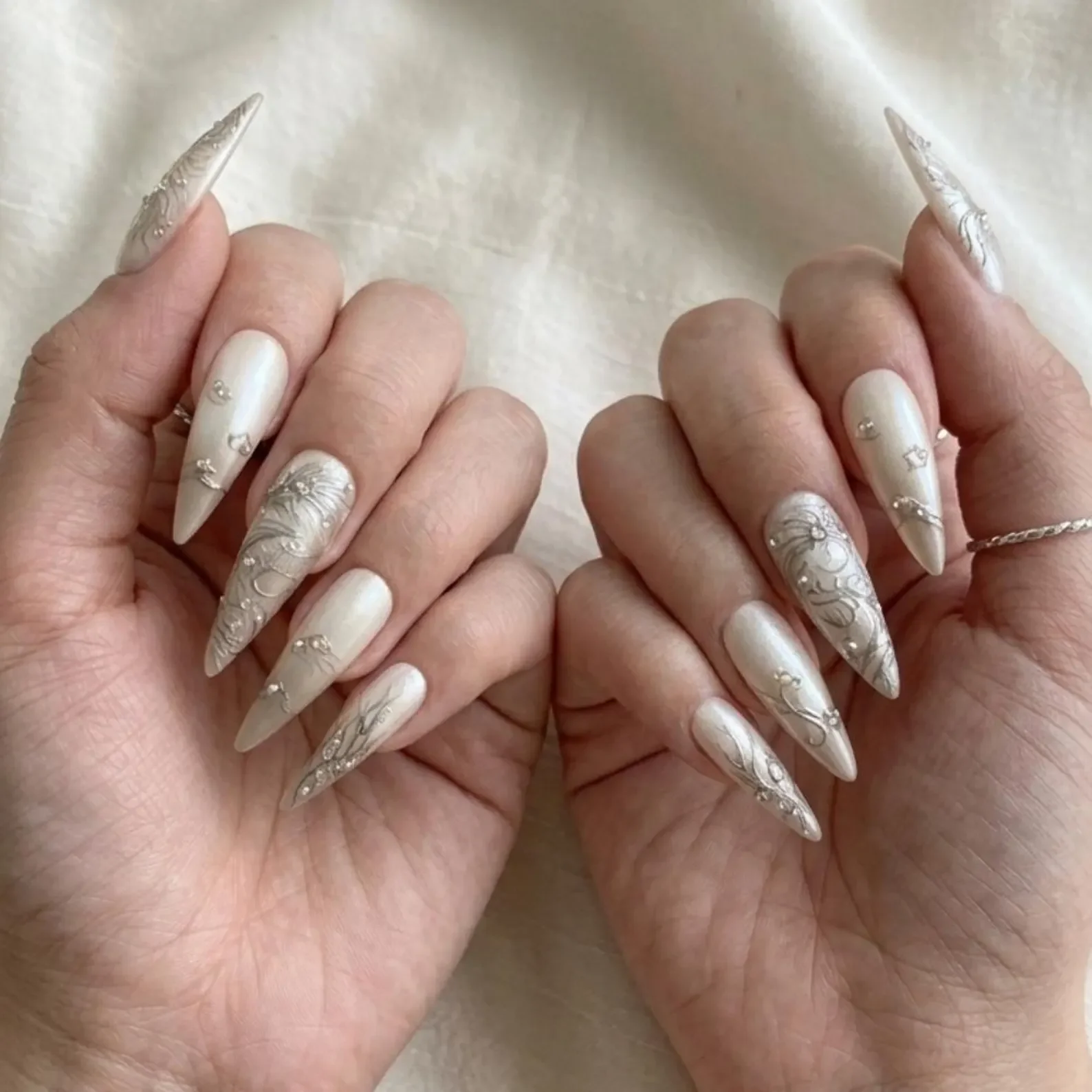 Press On Nails, Hand Painted, press on nails, custom press on nails, fake nails, Nails Art, stained glass nails, gold press on nails, 3d press on nails, luxury press on nails, handmade press on nails