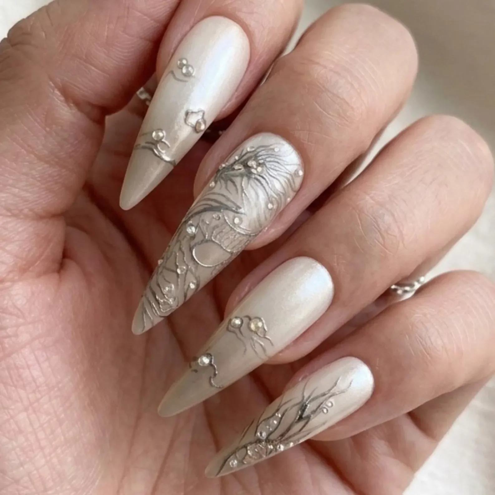 Silver Dragon, 3D Ombre, press on nails, custom press on nails, fake nails, Nails Art, stained glass nails, gold press on nails, 3d press on nails, luxury press on nails, handmade press on nails