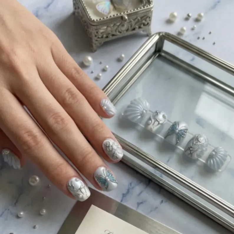 press on nails, custom press on nails, fake nails, Nails Art, stained glass nails, gold press on nails, 3d press on nails, luxury press on nails, handmade press on nails
