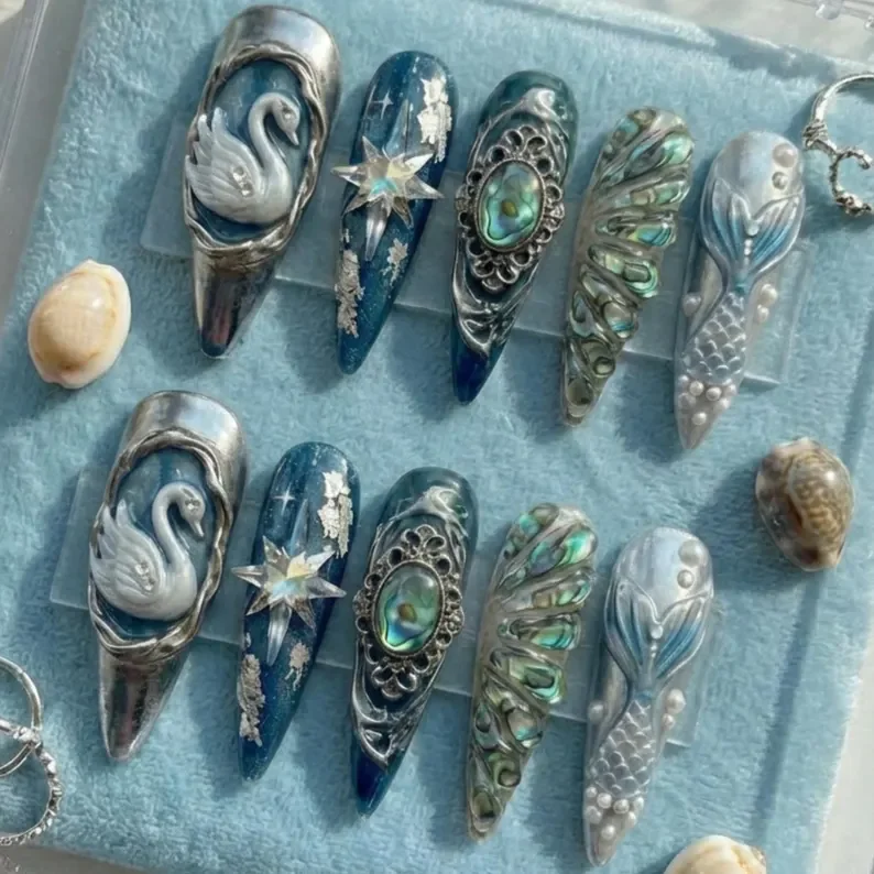 siren treasure, oceanic press-on, press on nails, custom press on nails, fake nails, Nails Art, stained glass nails, gold press on nails, 3d press on nails, luxury press on nails, handmade press on nails