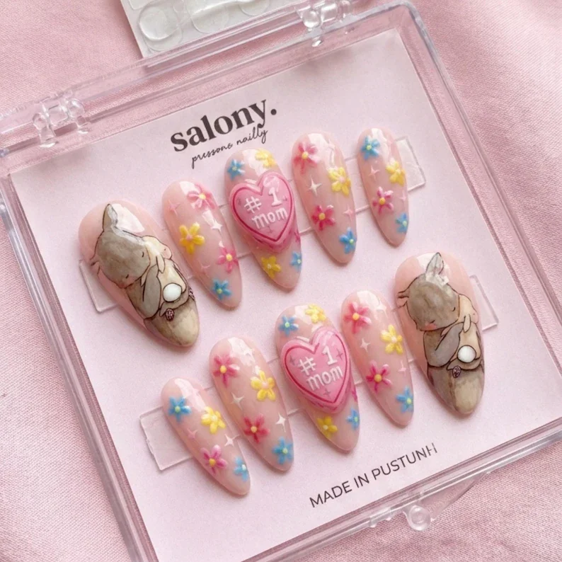 press on nails, custom press on nails, fake nails, Nails Art, stained glass nails, gold press on nails, 3d press on nails, luxury press on nails, handmade press on nails
