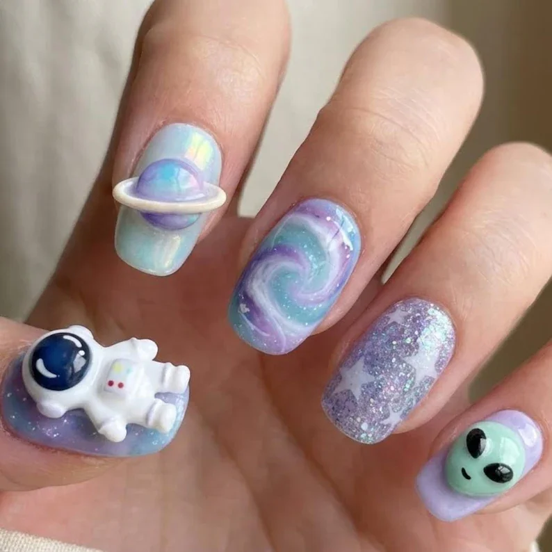 astronaut nail art, 3d alien nails, press on nails, custom press on nails, fake nails, Nails Art, stained glass nails, gold press on nails, 3d press on nails, luxury press on nails, handmade press on nails
