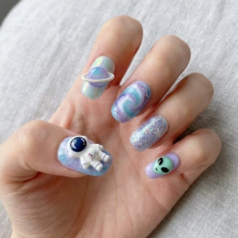 kawaii nail art, space odyssey nails, press on nails, custom press on nails, fake nails, Nails Art, stained glass nails, gold press on nails, 3d press on nails, luxury press on nails, handmade press on nails