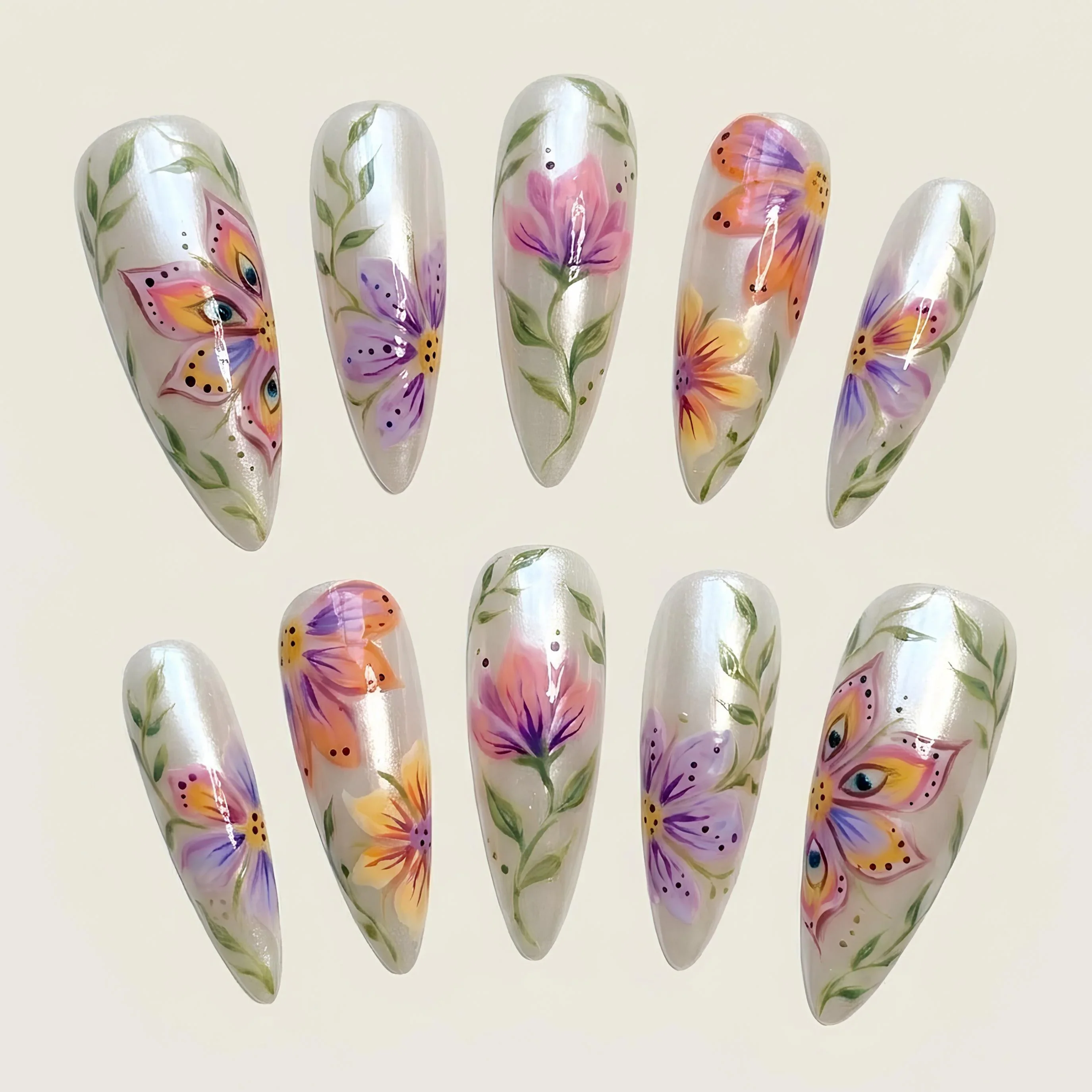 press on nails, custom press on nails, fake nails, Nails Art, stained glass nails, gold press on nails, 3d press on nails, luxury press on nails, handmade press on nails