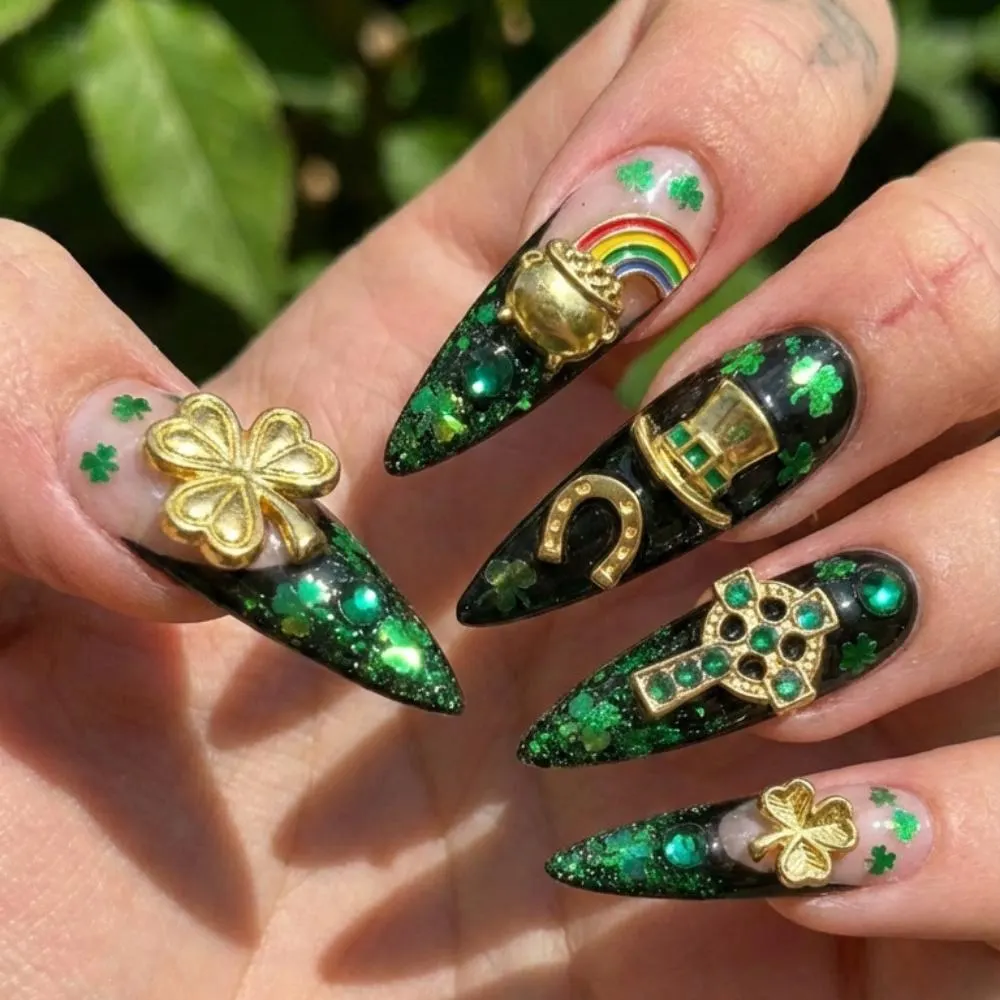 press on nails, custom press on nails, fake nails, Nails Art, stained glass nails, gold press on nails, 3d press on nails, luxury press on nails, handmade press on nails
