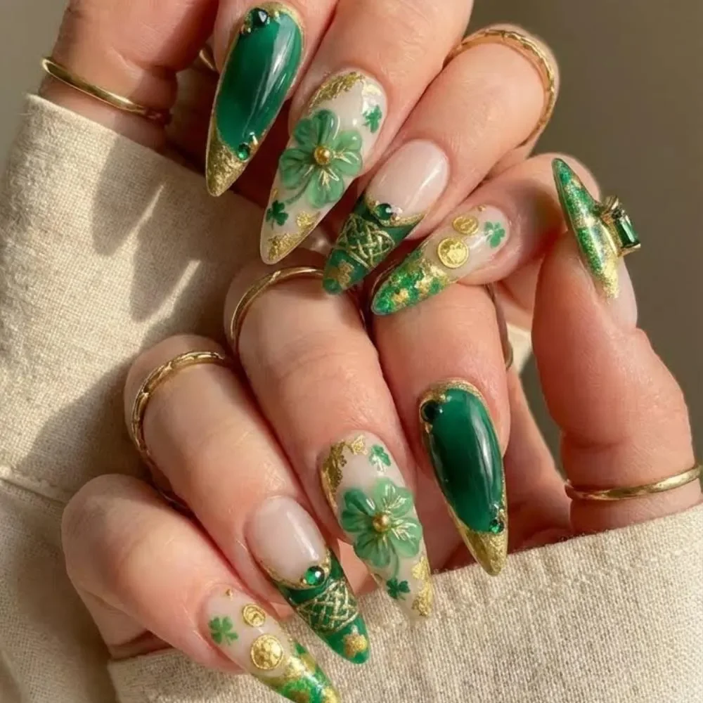 Coin Design, Festive Nail Art, press on nails, custom press on nails, fake nails, Nails Art, stained glass nails, gold press on nails, 3d press on nails, luxury press on nails, handmade press on nails