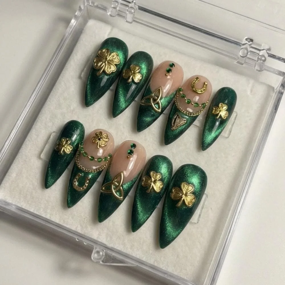press on nails, custom press on nails, fake nails, Nails Art, stained glass nails, gold press on nails, 3d press on nails, luxury press on nails, handmade press on nails