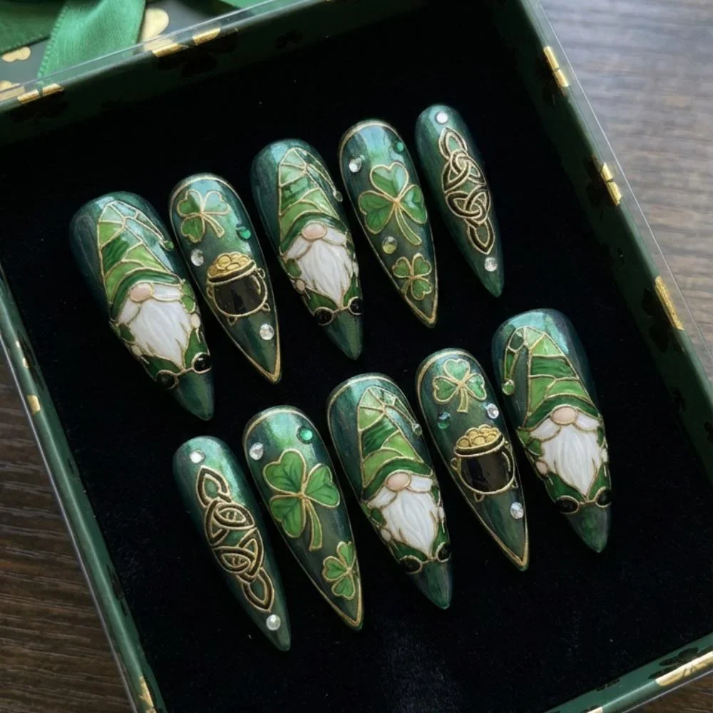 press on nails, custom press on nails, fake nails, Nails Art, stained glass nails, gold press on nails, 3d press on nails, luxury press on nails, handmade press on nails
