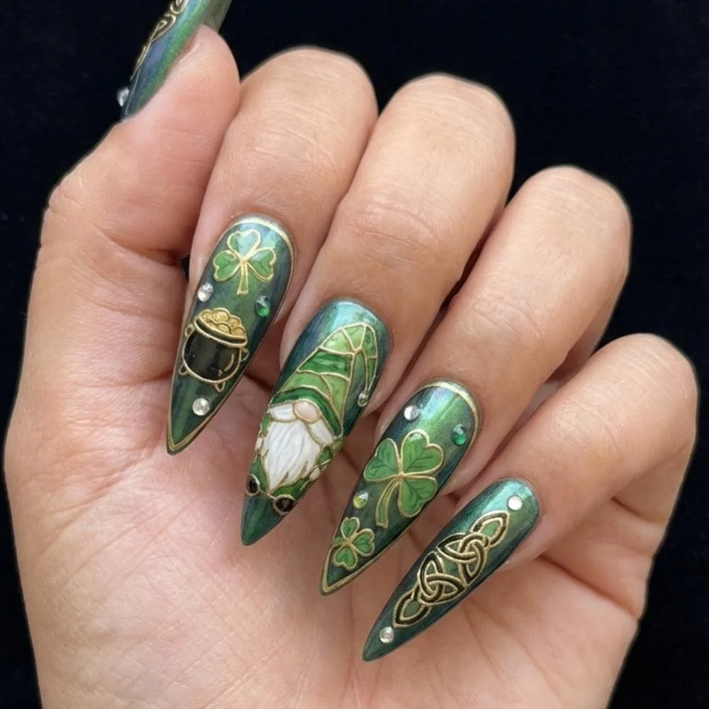 press on nails, custom press on nails, fake nails, Nails Art, stained glass nails, gold press on nails, 3d press on nails, luxury press on nails, handmade press on nails