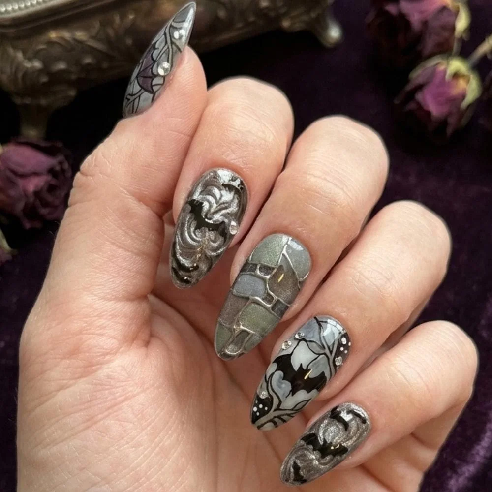 press on nails, custom press on nails, fake nails, Nails Art, stained glass nails, gold press on nails, 3d press on nails, luxury press on nails, handmade press on nails