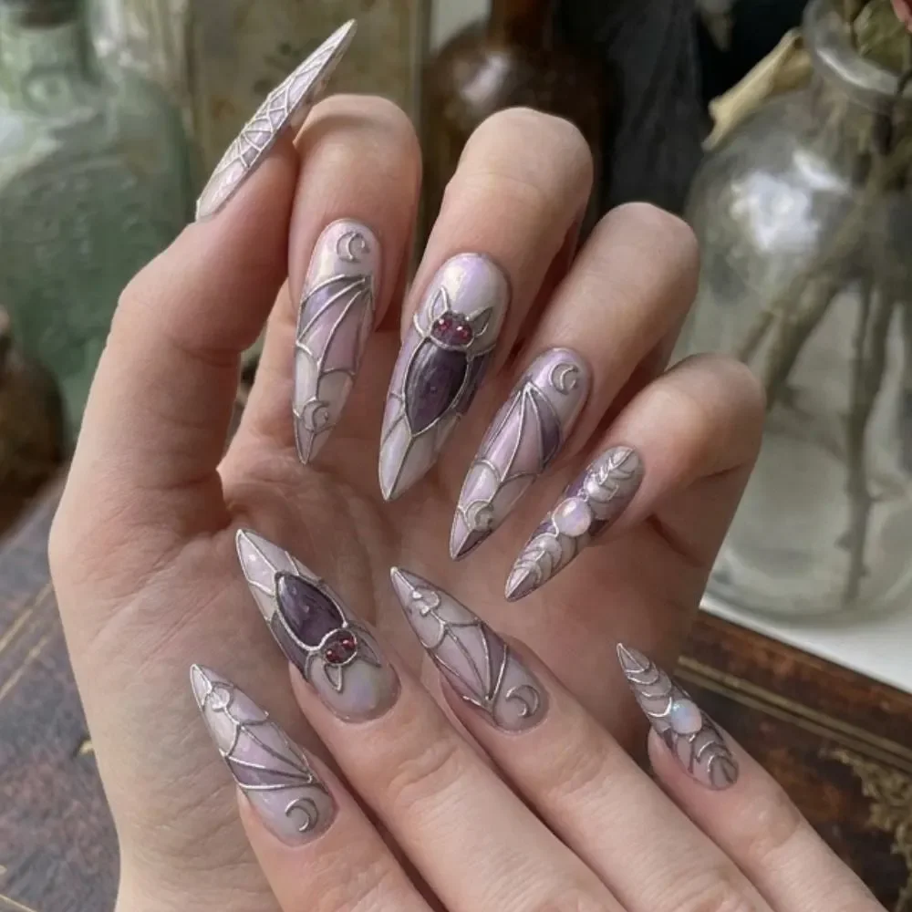 3D silver nails, gothic art nails, press on nails, custom press on nails, fake nails, Nails Art, stained glass nails, gold press on nails, 3d press on nails, luxury press on nails, handmade press on nails