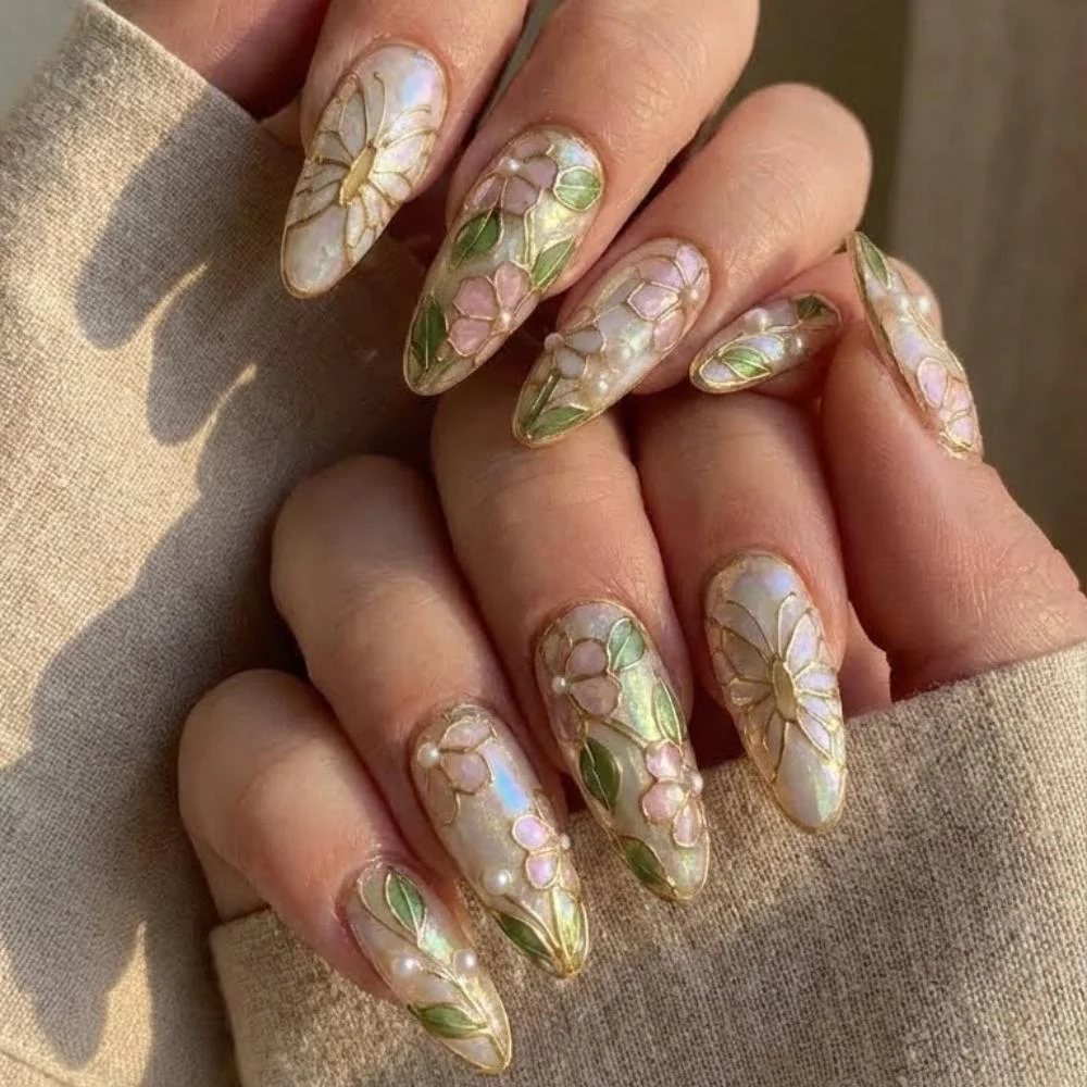 pearl fairycore, floral mosaic nails, press on nails, custom press on nails, fake nails, Nails Art, stained glass nails, gold press on nails, 3d press on nails, luxury press on nails, handmade press on nails
