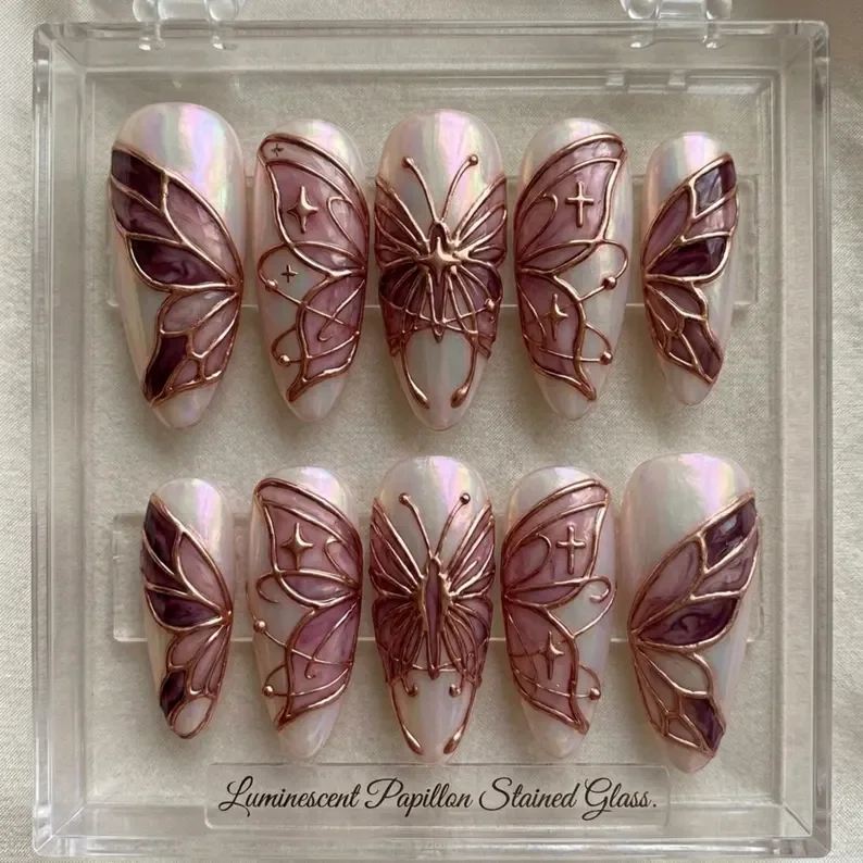 press on nails, custom press on nails, fake nails, Nails Art, stained glass nails, gold press on nails, 3d press on nails, luxury press on nails, handmade press on nails