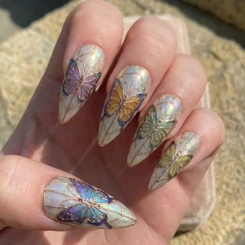 press on nails, custom press on nails, fake nails, Nails Art, stained glass nails, gold press on nails, 3d press on nails, luxury press on nails, handmade press on nails