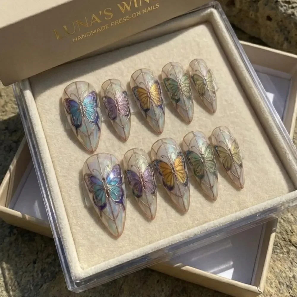 press on nails, custom press on nails, fake nails, Nails Art, stained glass nails, gold press on nails, 3d press on nails, luxury press on nails, handmade press on nails