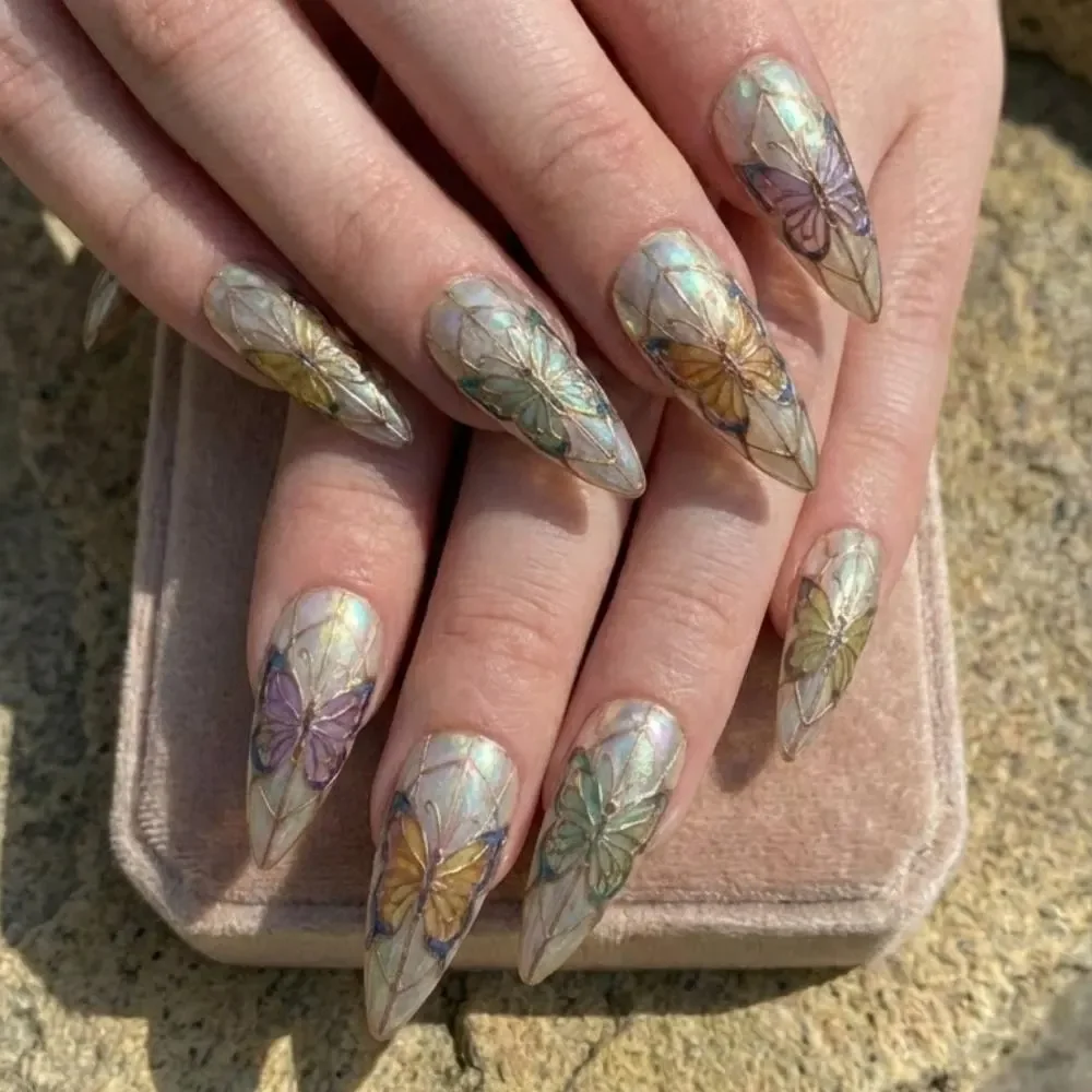 press on nails, custom press on nails, fake nails, Nails Art, stained glass nails, gold press on nails, 3d press on nails, luxury press on nails, handmade press on nails
