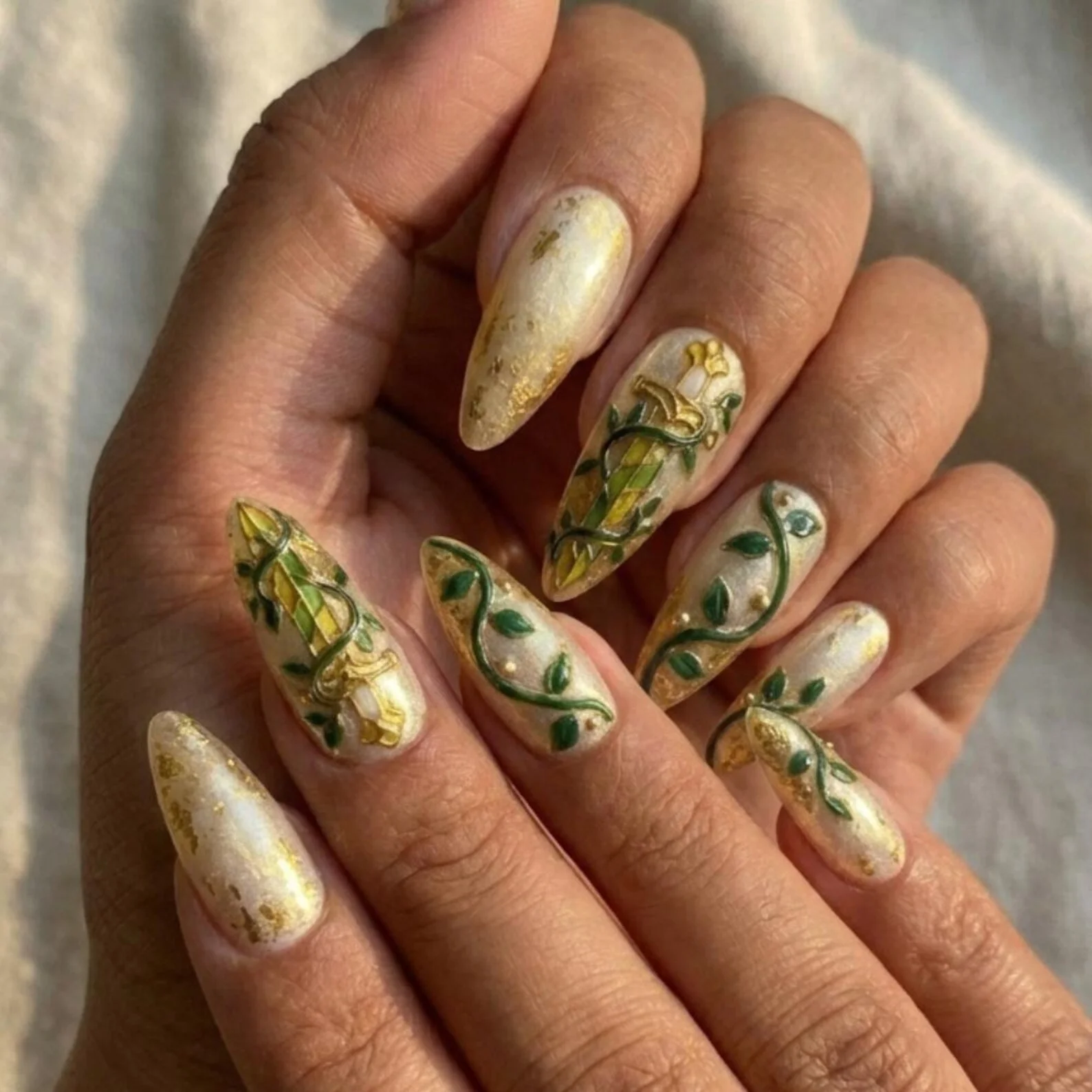 handmade luxury nails, sword nails, press on nails, custom press on nails, fake nails, Nails Art, stained glass nails, gold press on nails, 3d press on nails, luxury press on nails, handmade press on nails