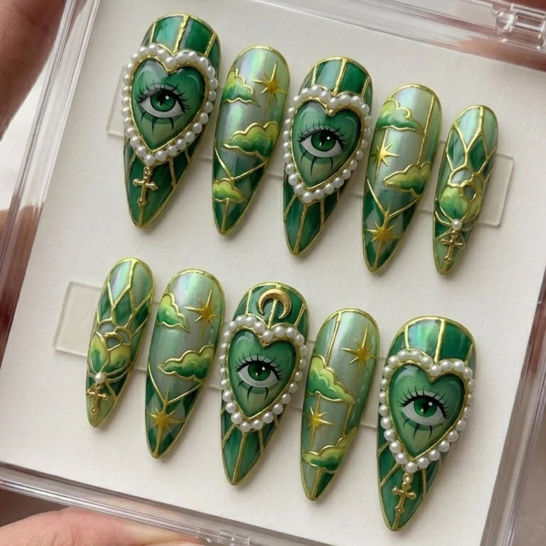 press on nails, custom press on nails, fake nails, Nails Art, stained glass nails, gold press on nails, 3d press on nails, luxury press on nails, handmade press on nails