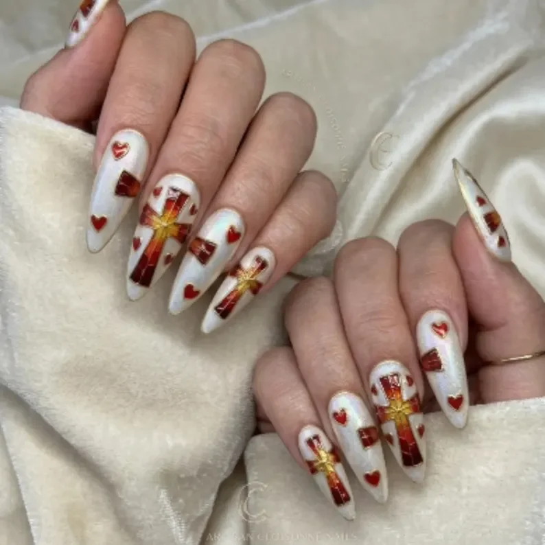 heart press on, mosaic art nails, press on nails, custom press on nails, fake nails, Nails Art, stained glass nails, gold press on nails, 3d press on nails, luxury press on nails, handmade press on nails